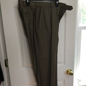 Classic fit green-brown dress pants